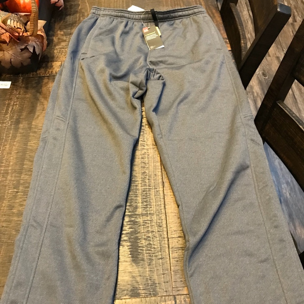 Under Armour Men’s sweatpants. NWT!
